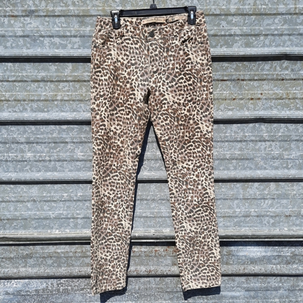 Cheetah Print Vanilla Star Skiny Jeans - Picture 4 of 11